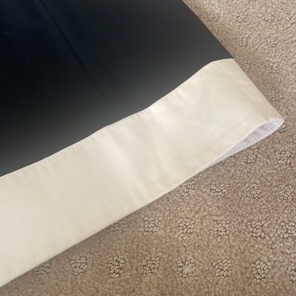 Black "tent" dress with white leather piping. - Picture 6 of 6